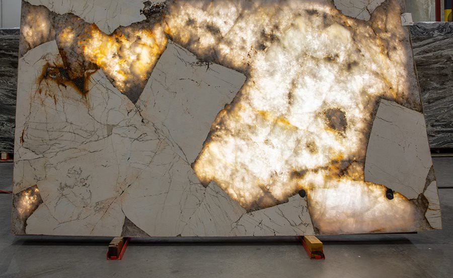 Patagonia White Granite Slab Backlit 01 Patagonia White Granite Slab Backlit 01